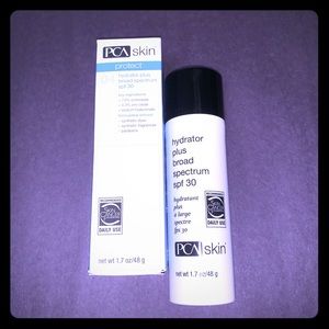 PCA hydrate plus broad spectrum spf 30